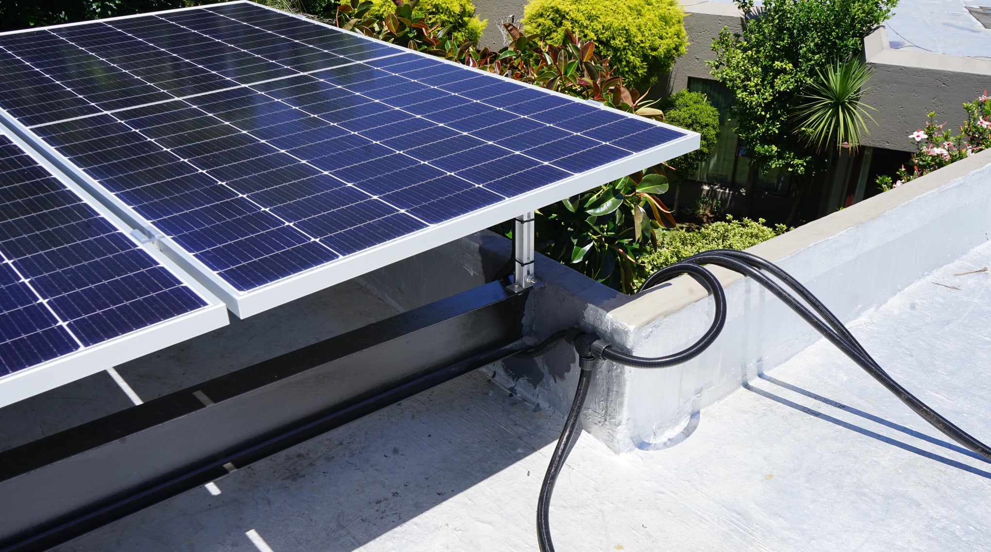 5kW Solar On-Grid Solution with 9.6kWh Battery Backup